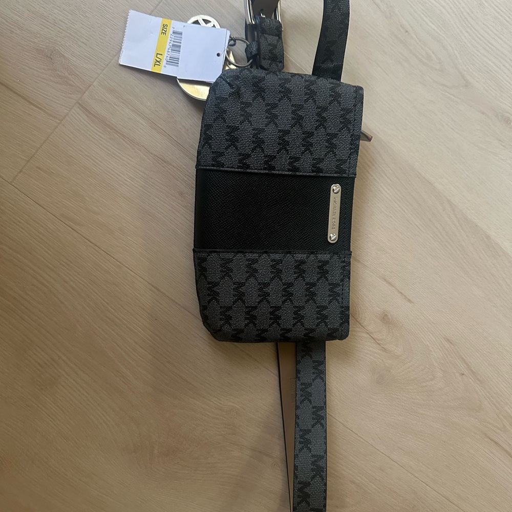 Michael Kors Houndstooth Belt Bag in Black and Gray